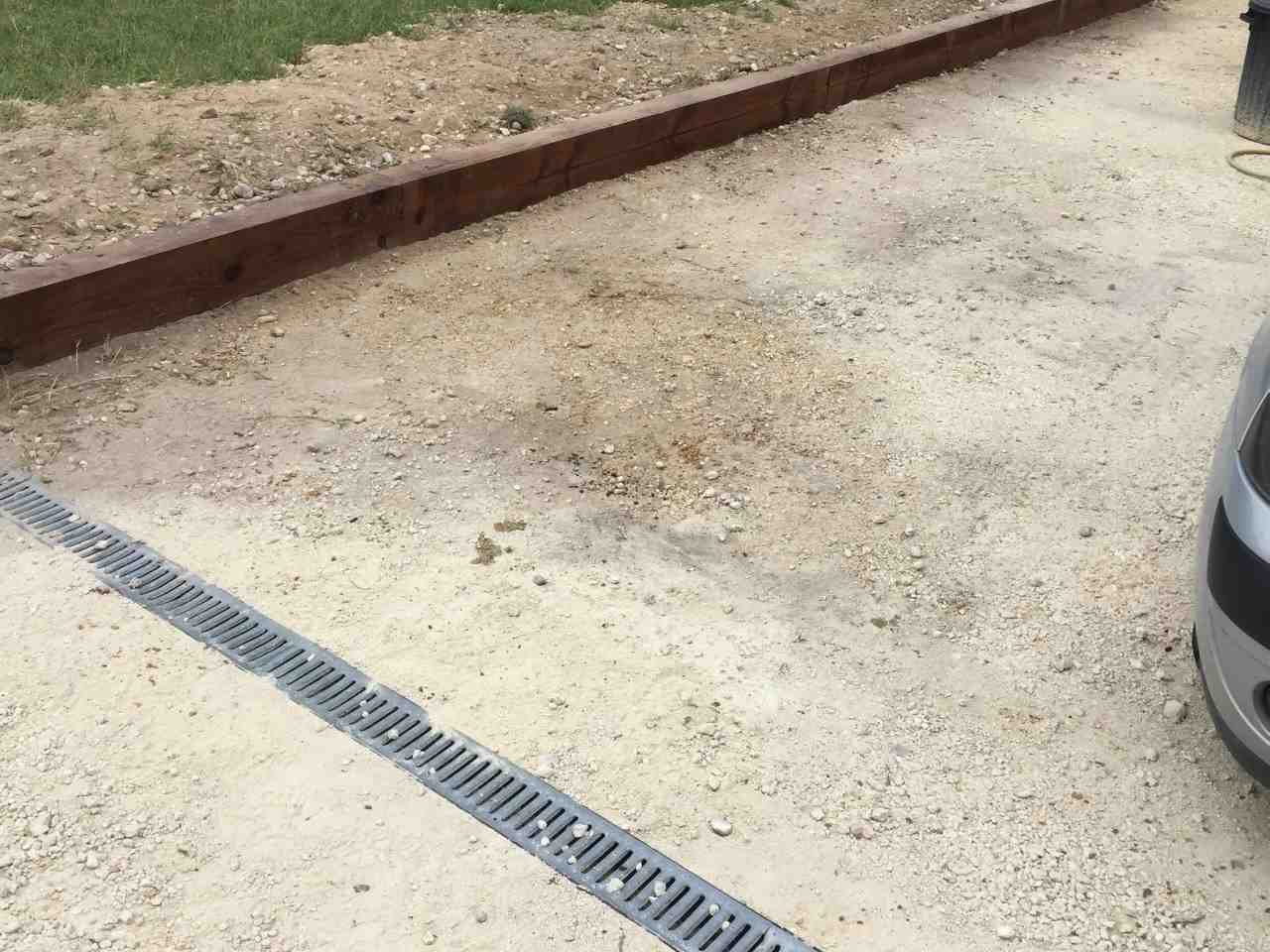 TerraFab - Caniveau et délimitation avec bordure bois